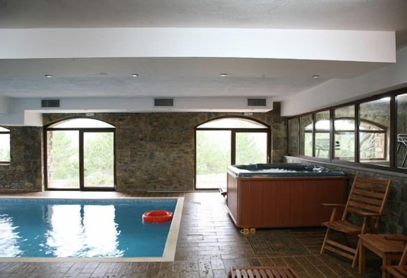 هتل Vasilitsa Spa Resort