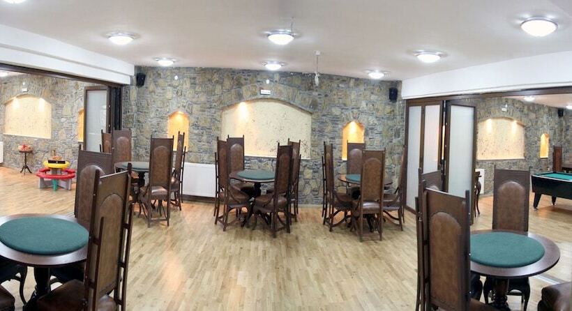 هتل Vasilitsa Spa Resort