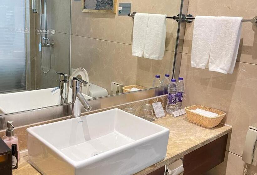 هتل Zhengzhou Yuehai