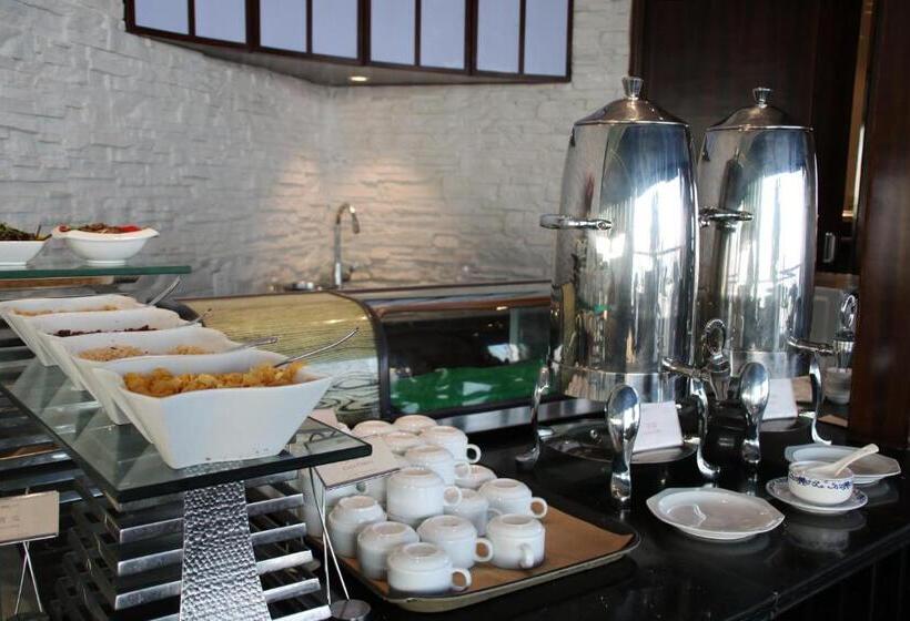 هتل Zhengzhou Yuehai