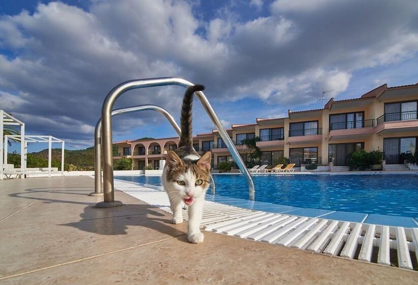 Toroni Blue Sea Hotel & Spa
