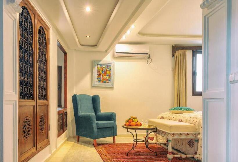 تختخواب و صبحانه Casa Hassan