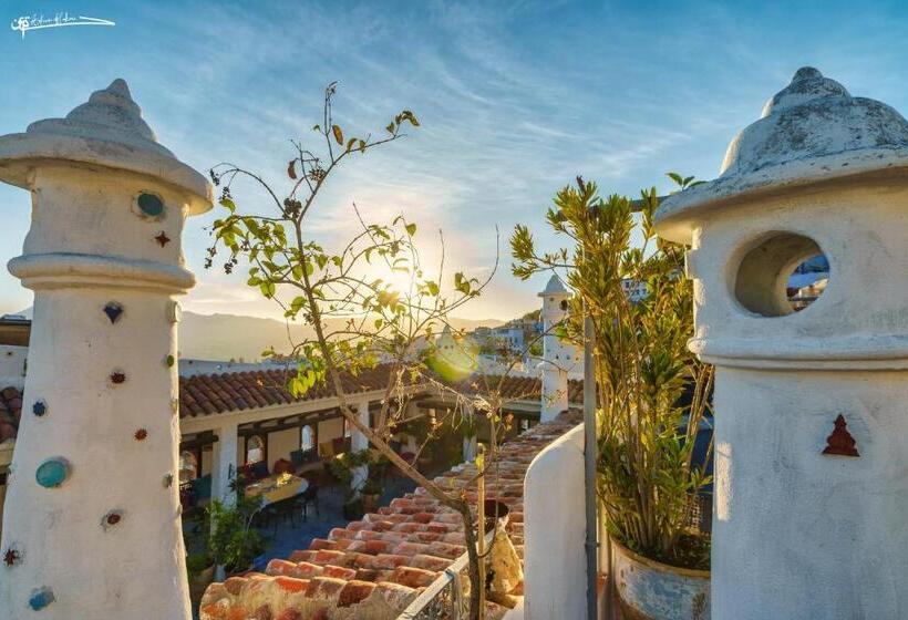 تختخواب و صبحانه Casa Hassan