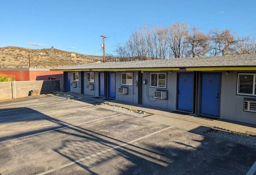 Belle Aire Motel