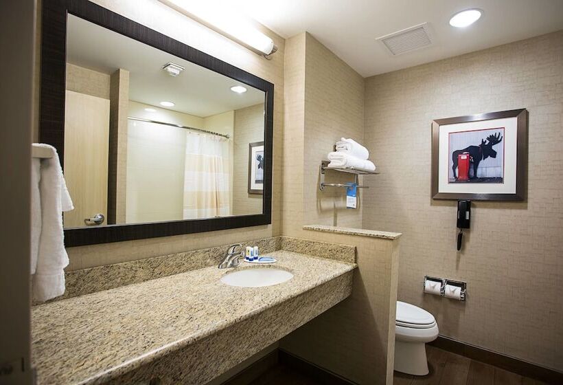 Fairfield Inn & Suites By Marriott Moscow