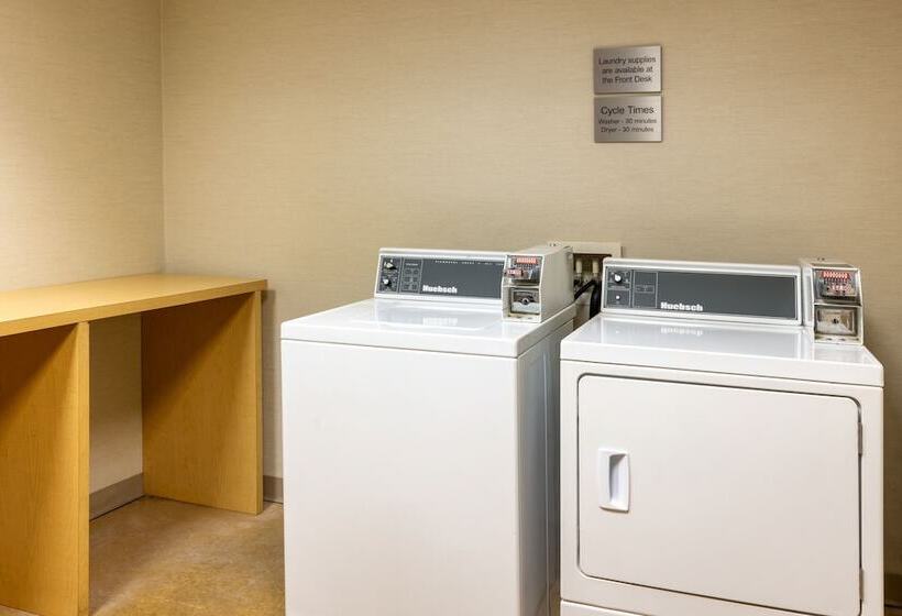 Fairfield Inn & Suites By Marriott Smithfield