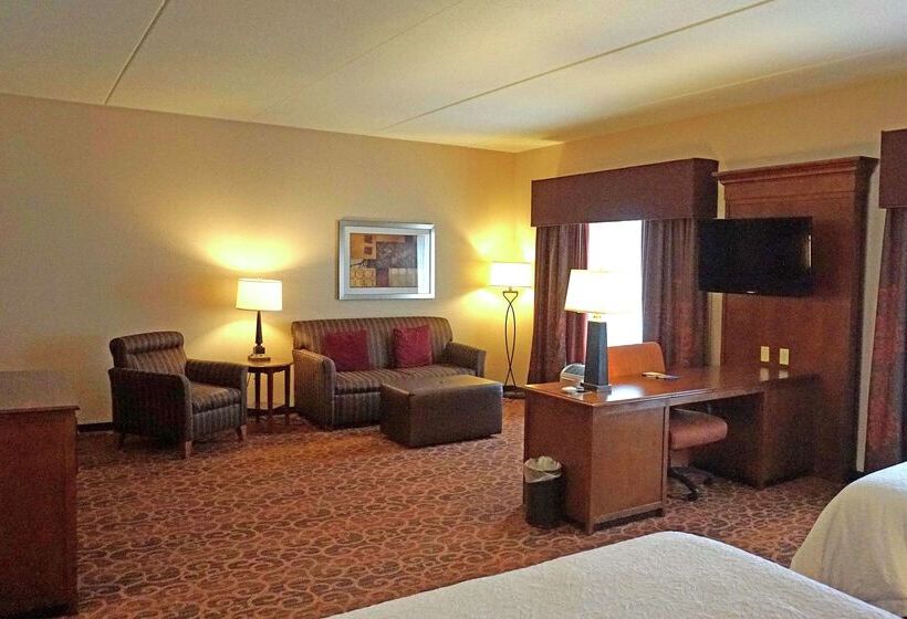 Hampton Inn Waynesburg