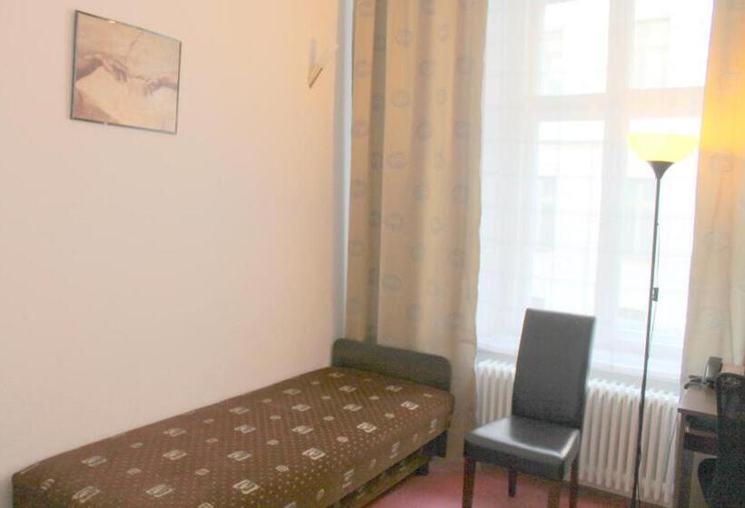 Fotos del hotel Amelie Berlin:  37