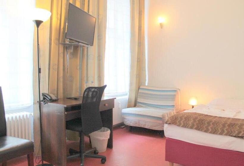 Fotos del hotel Amelie Berlin:  13