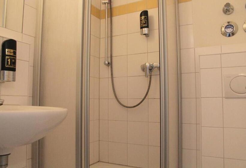 Fotos del hotel Amelie Berlin:  16