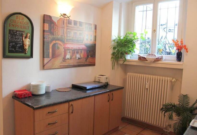 Fotos del hotel Amelie Berlin:  22