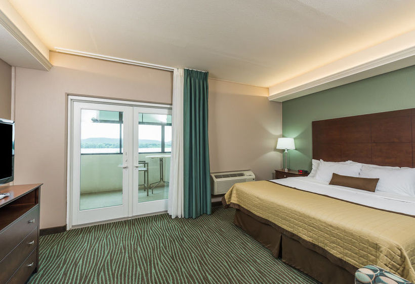 Отель Baymont By Wyndham Bellevue