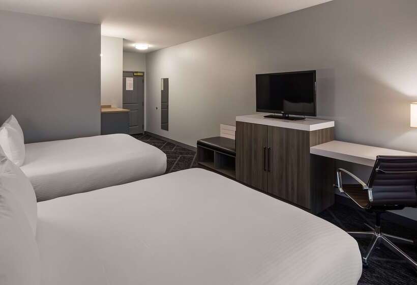 هتل Best Western Plus Appleton Airport Mall