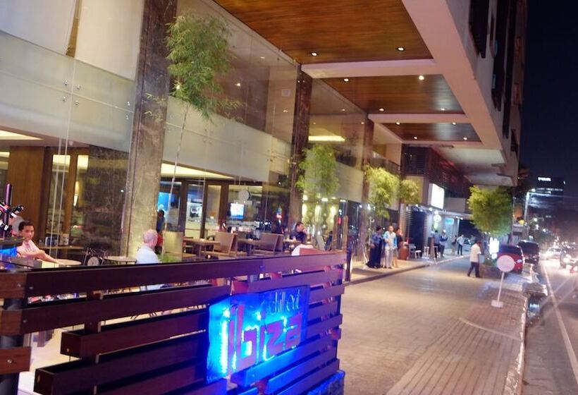 Fotos del hotel Castle Peak   Multiple Use:  9