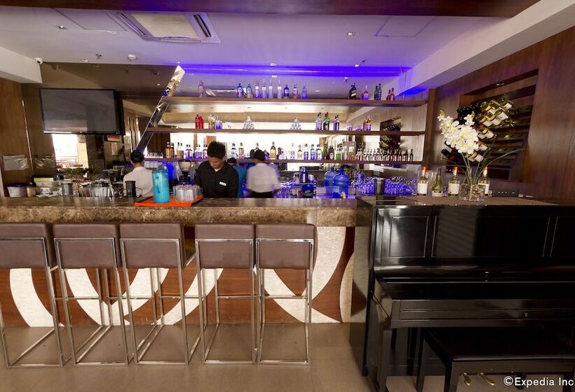 Fotos del hotel Castle Peak   Multiple Use:  32