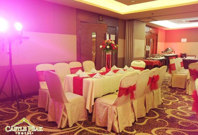 Fotos del hotel Castle Peak   Multiple Use:  26