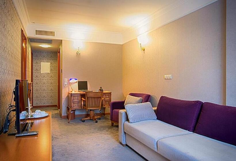 Fotos del hotel Dila:  18