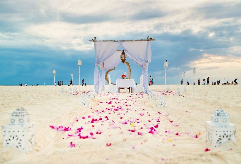 هتل Gold Zanzibar Beach House & Spa