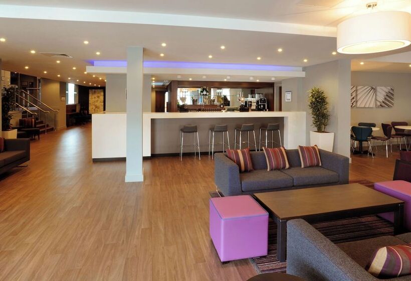 هتل Holiday Inn Express Birmingham   Snow Hill, An Ihg