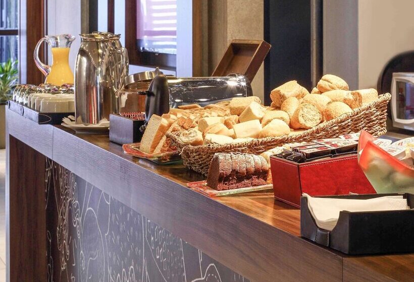 Fotos del hotel Ibis Buenos Aires Obelisco:  12