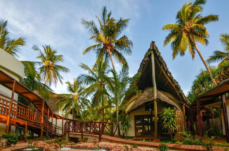 هتل Kena Beach