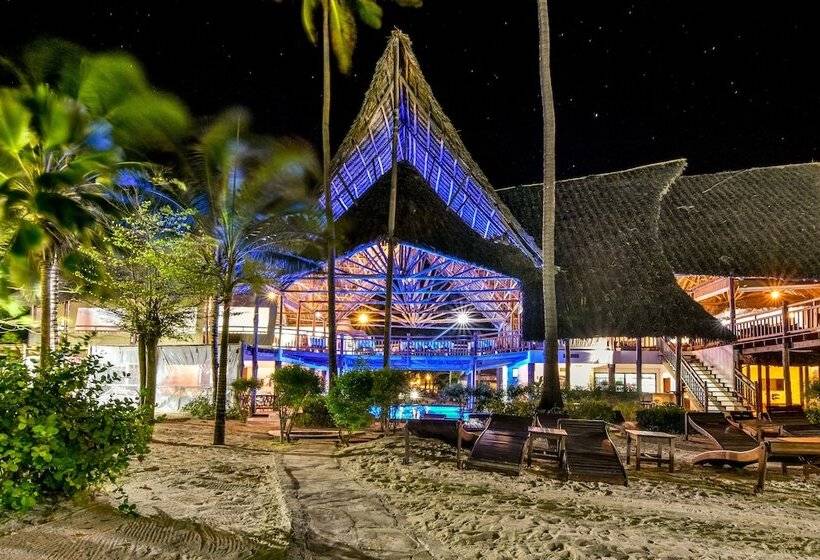 هتل Kena Beach