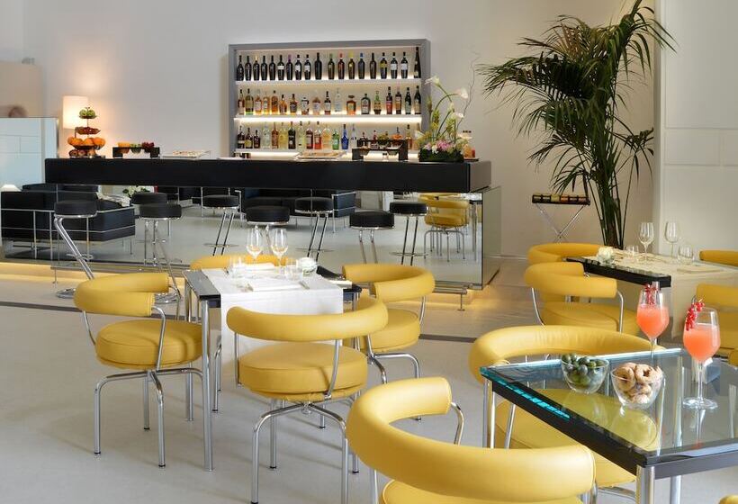 هتل Palazzo Esedra