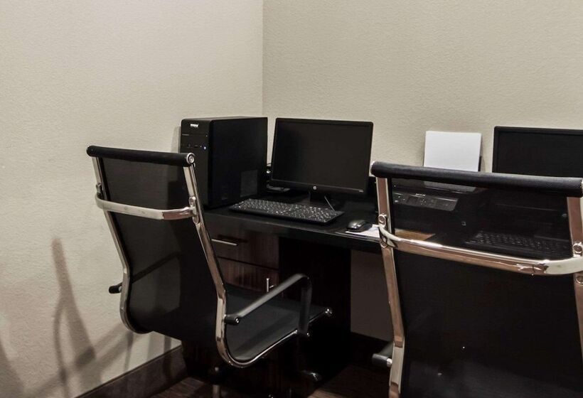 هتل Sleep Inn & Suites Elk City