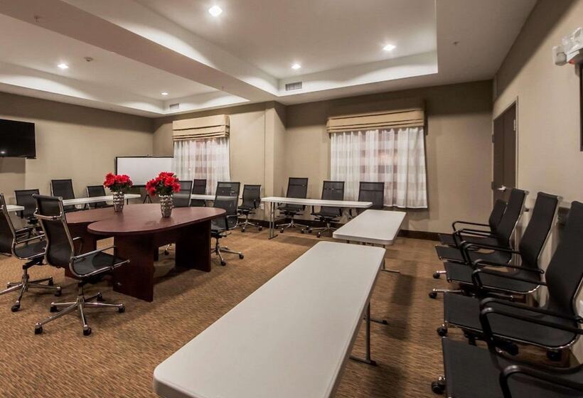 هتل Sleep Inn & Suites Elk City