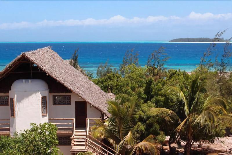 هتل Sunshine Marine Lodge