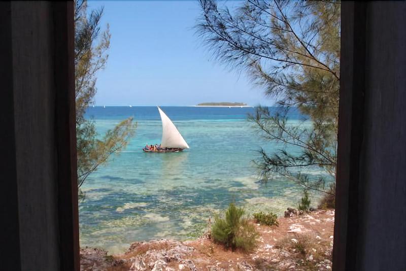 هتل Sunshine Marine Lodge