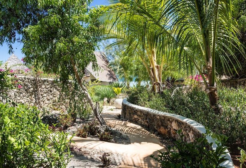 هتل Sunshine Marine Lodge