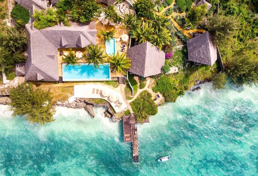 هتل Sunshine Marine Lodge