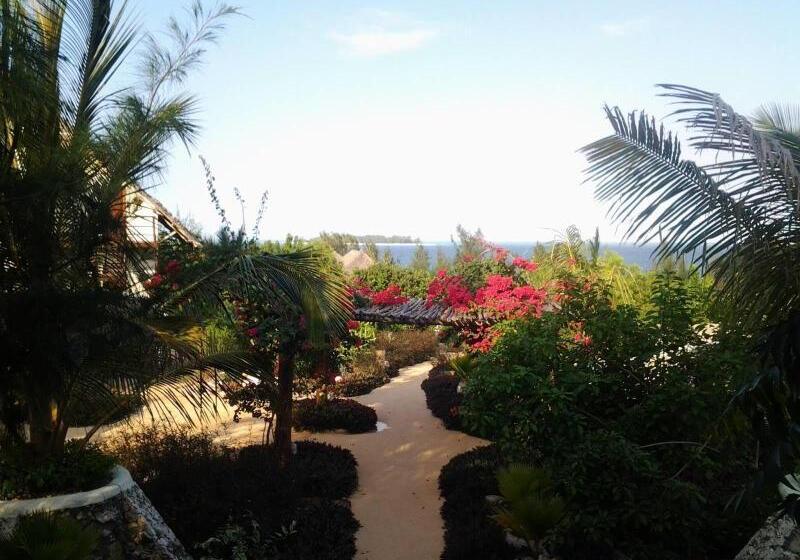هتل Sunshine Marine Lodge