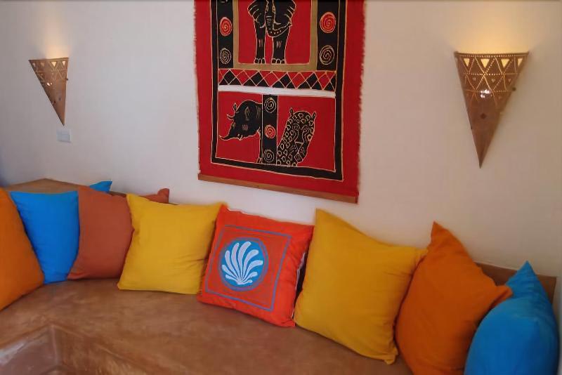 هتل Sunshine Marine Lodge
