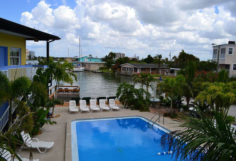Surf n' Sand Motel