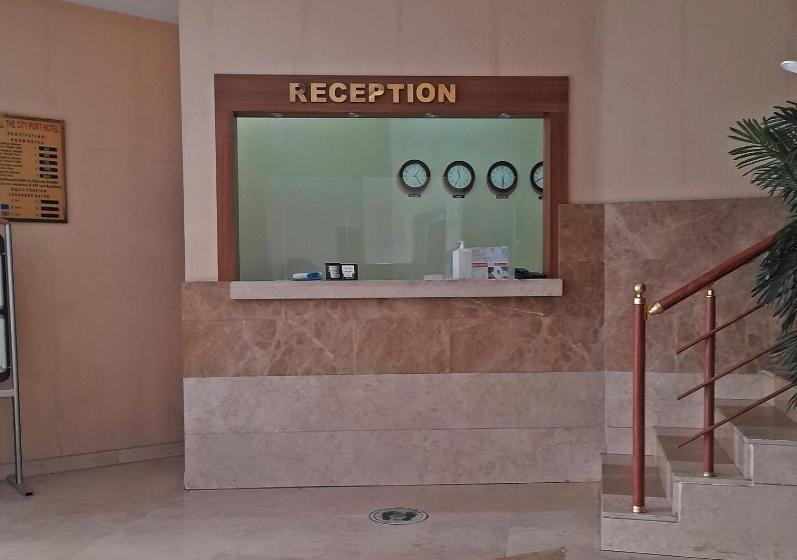 Fotos del hotel The City Port:  20