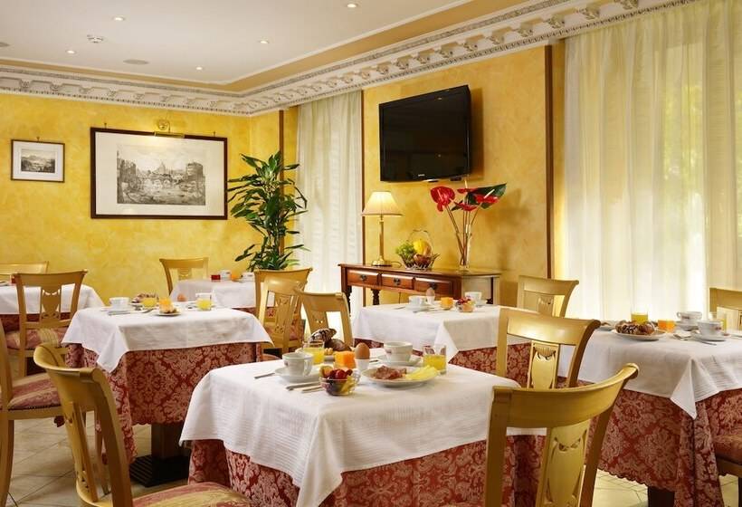 Fotos del hotel Tuscolana:  40