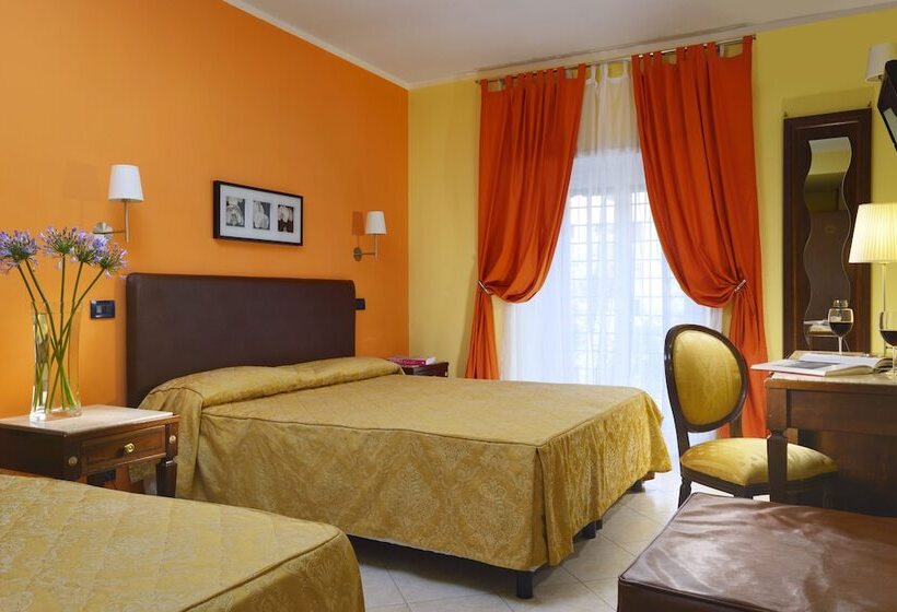 Fotos del hotel Tuscolana:  2