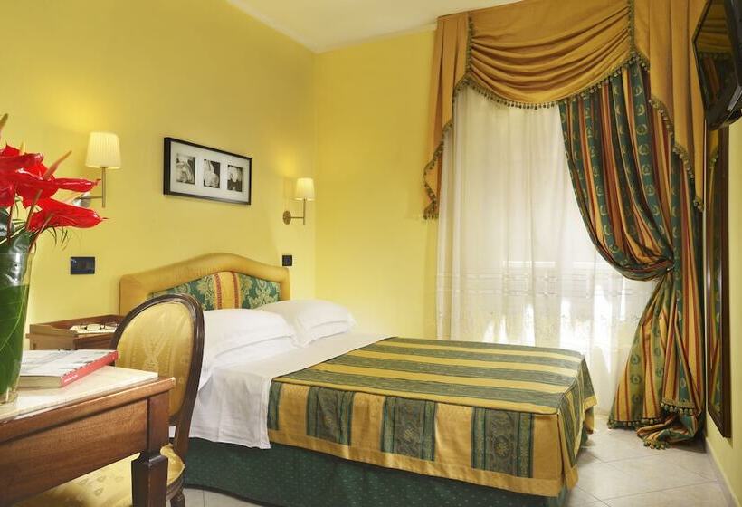 Fotos del hotel Tuscolana:  11