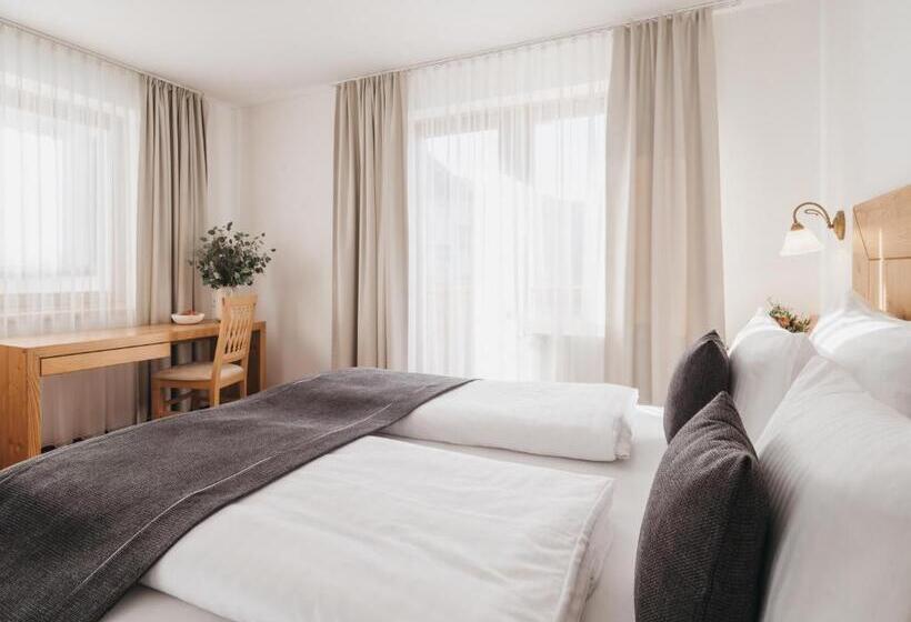 Fotos del hotel Vier Jahreszeiten By Vaya:  9