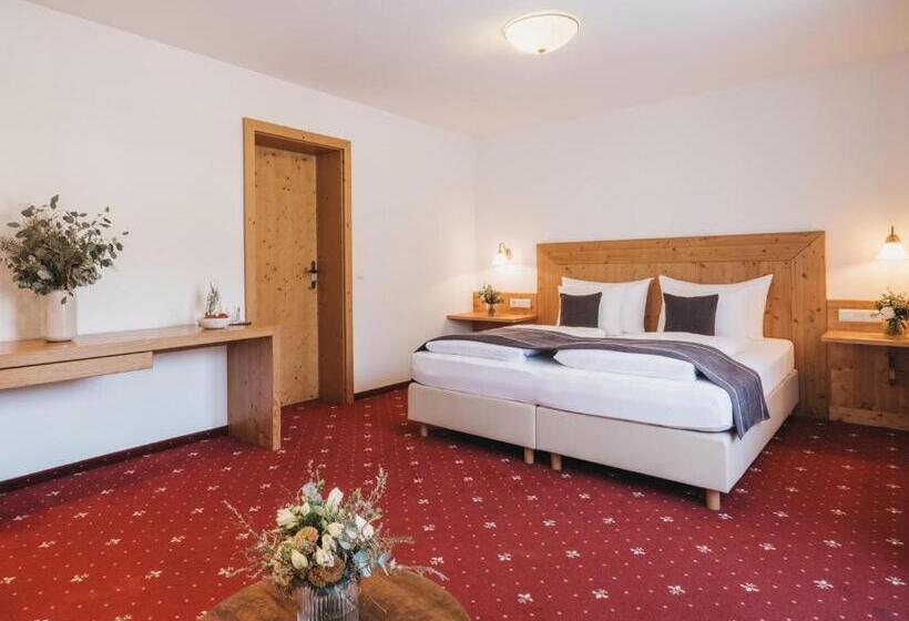 Fotos del hotel Vier Jahreszeiten By Vaya:  19