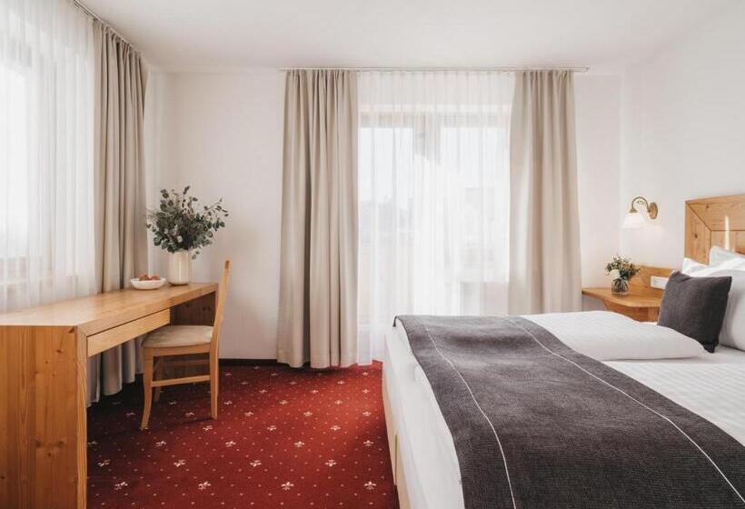 Fotos del hotel Vier Jahreszeiten By Vaya:  6