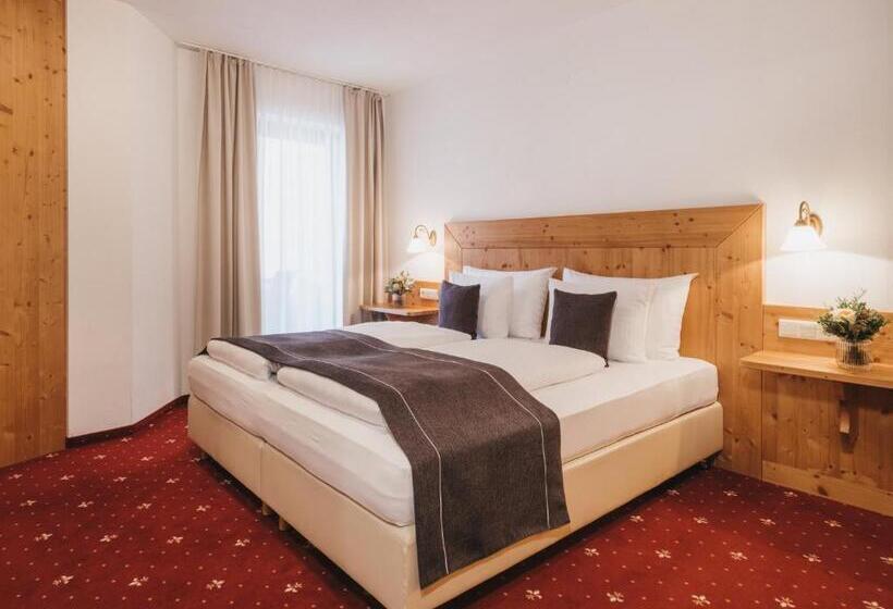 Fotos del hotel Vier Jahreszeiten By Vaya:  4