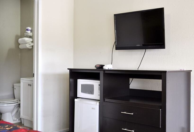 فندق على الطريق Andrews Motor Inn