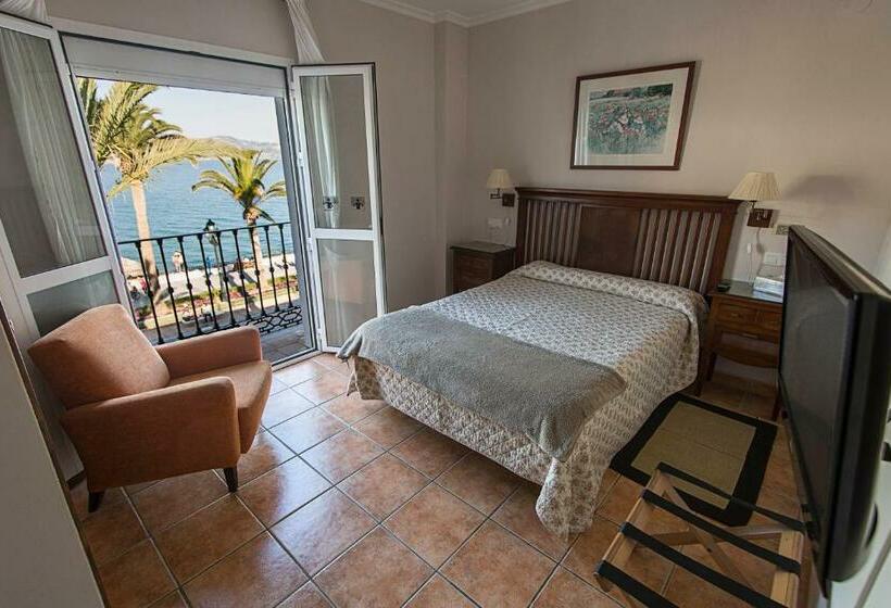 مسافرخانه Marissal by Dorobe Hotels