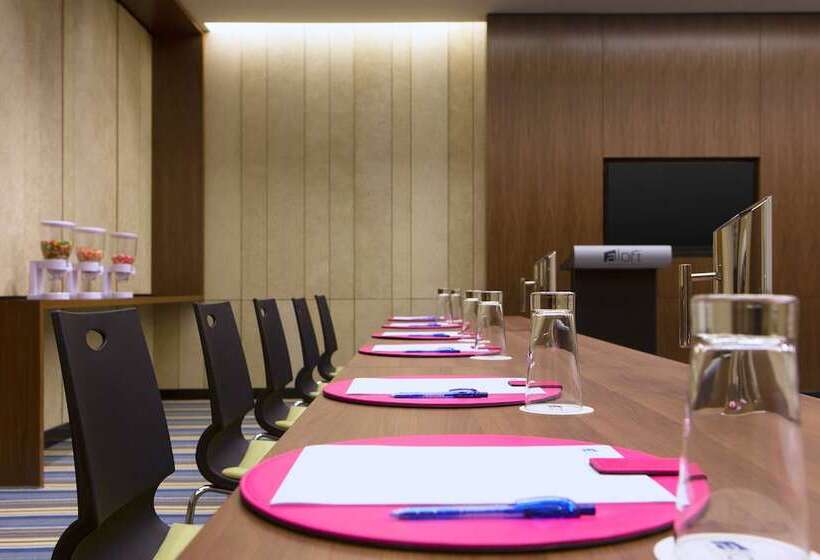 호텔 Aloft Kuala Lumpur Sentral