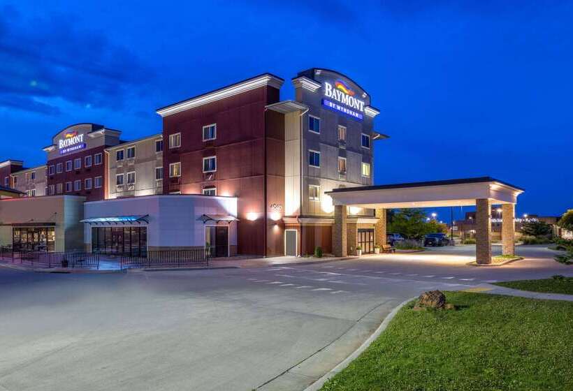בית מלון כפרי Baymont By Wyndham Rapid City