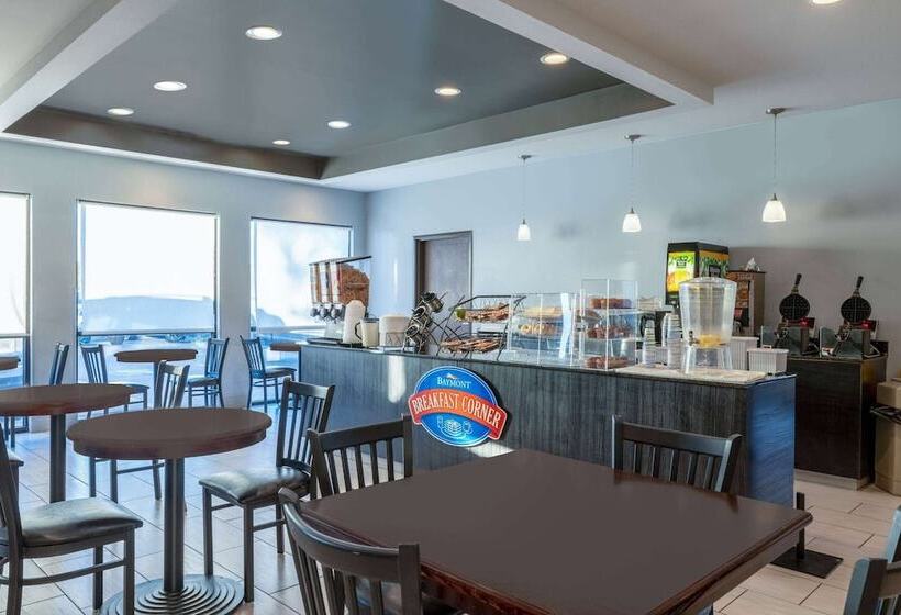 בית מלון כפרי Baymont By Wyndham Rapid City