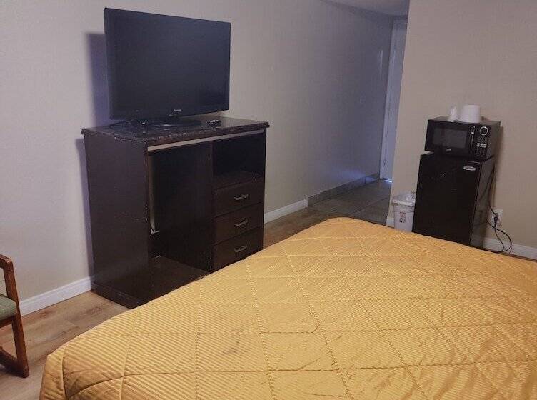 هتل Best Inn & Suites